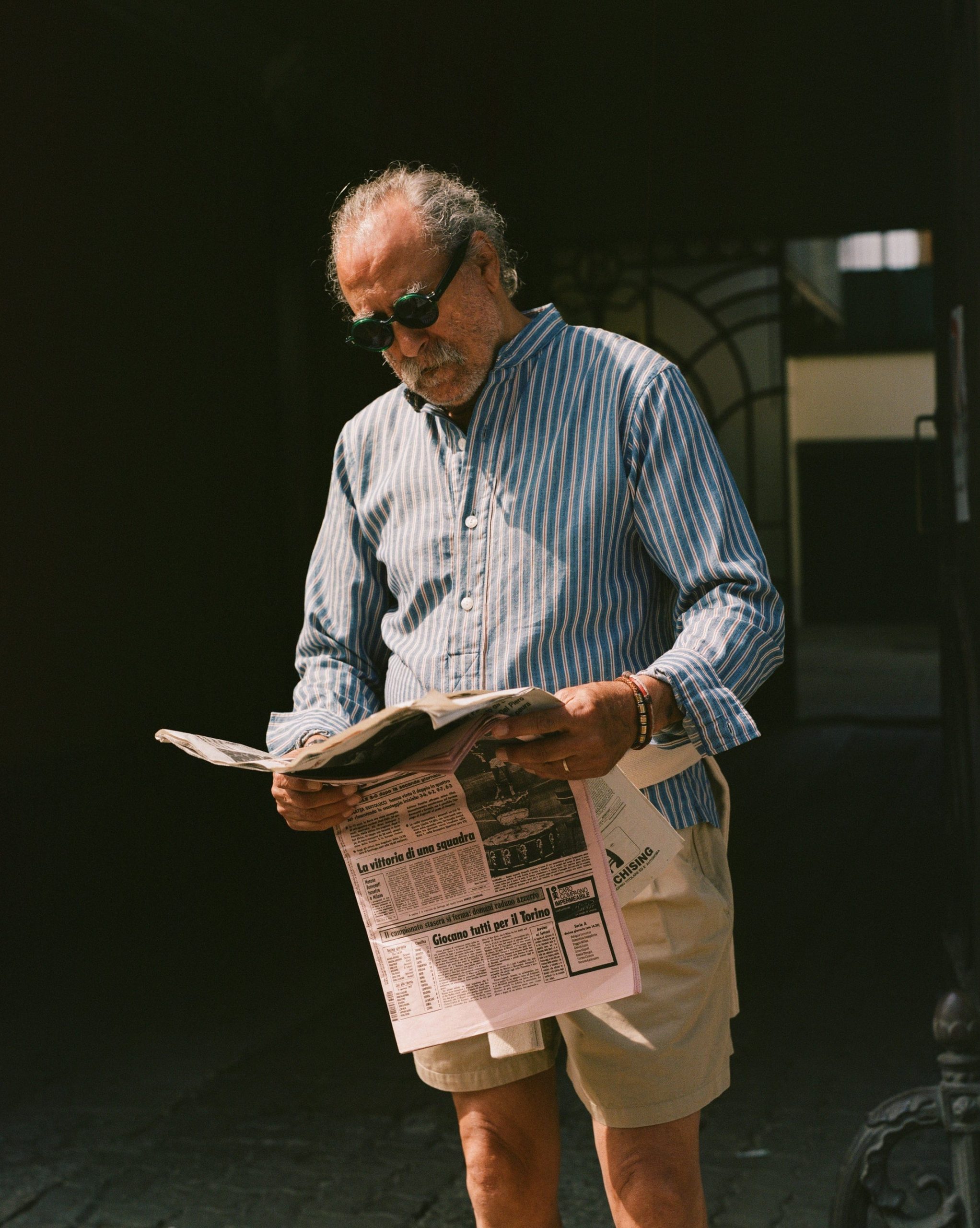 Putty Cotton Wide Leg Double-Pleat Shorts - Image 6