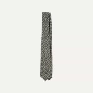 Light Grey Houndstooth Check Hand Rolled Wool Tie