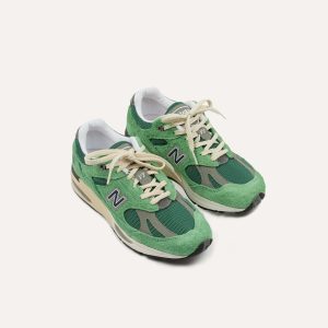 New Balance Green 'Grounded Pastels' Made in UK 991v2 Trainers