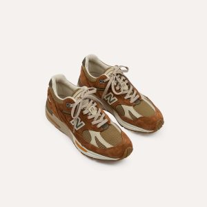 New Balance 'Iconic Influences' Caramel Café Made in UK 991v2 Trainers