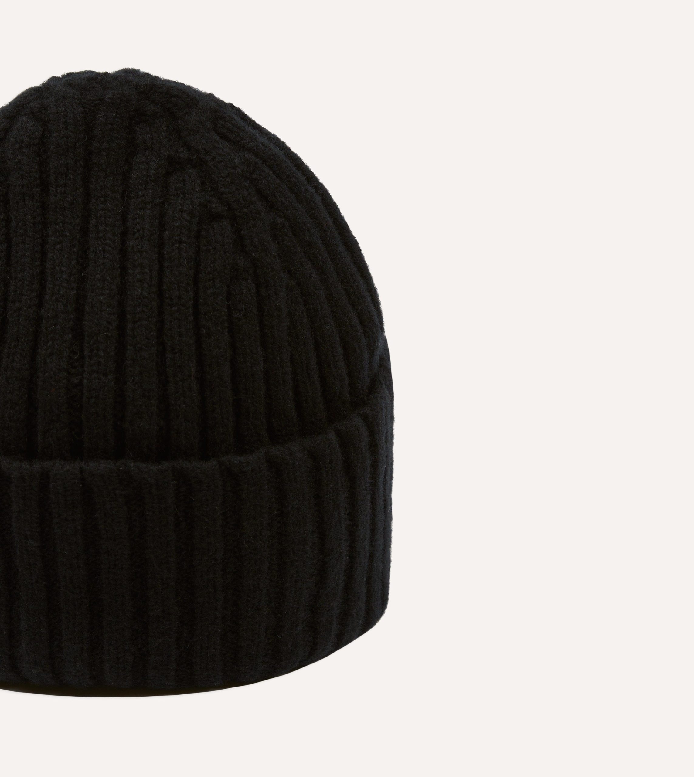 Black Lambswool Ribbed Knit Cap - Image 3