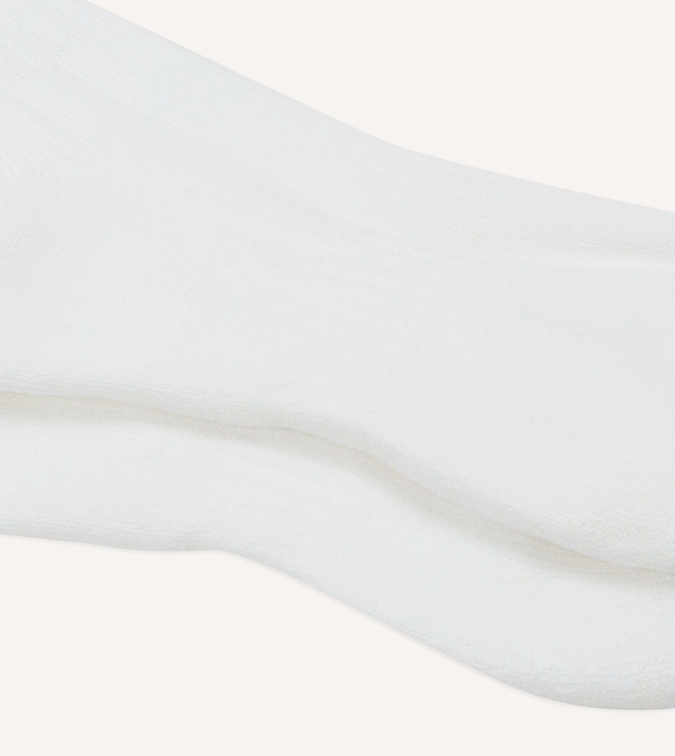 White Cotton Sports Socks - Image 2