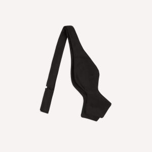 Black Self-Tie Satin Batwing Bow Tie