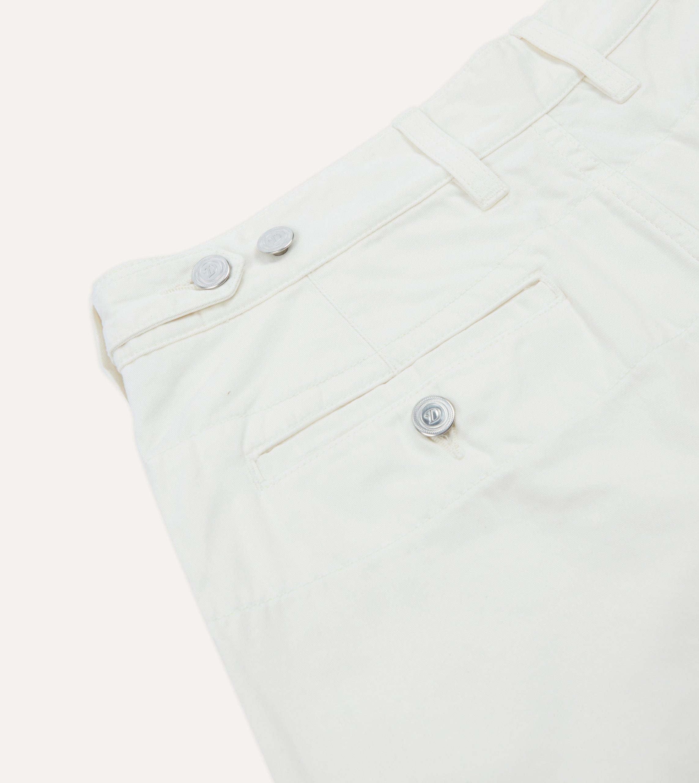 Washed Ecru Cotton Twill Single-Pleat Shorts - Image 4